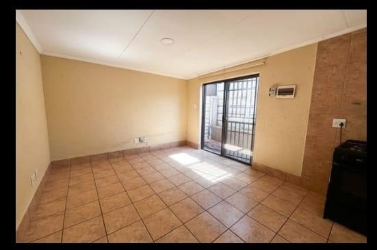 To Let 2 Bedroom Property for Rent in Marlands Gauteng