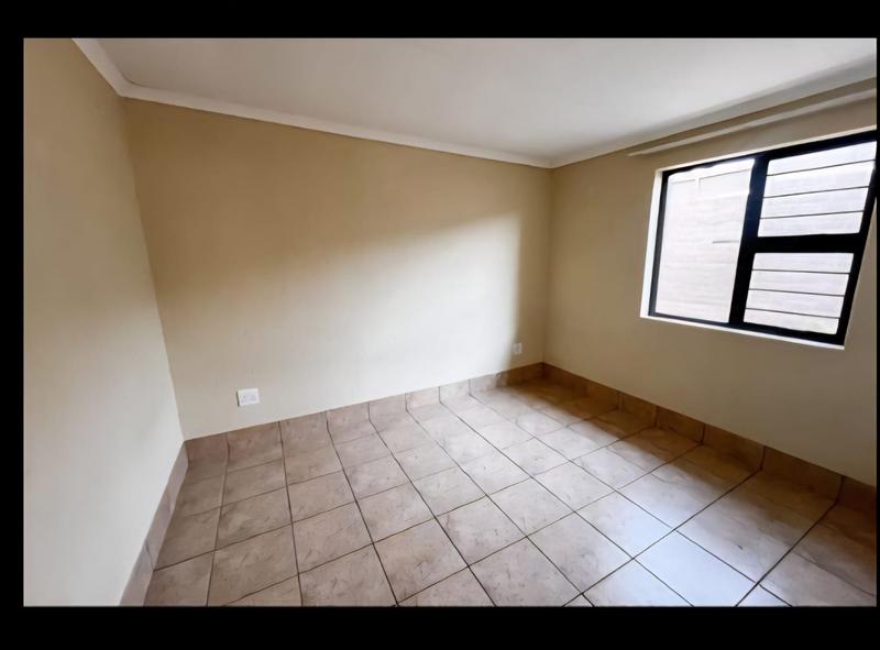To Let 2 Bedroom Property for Rent in Marlands Gauteng