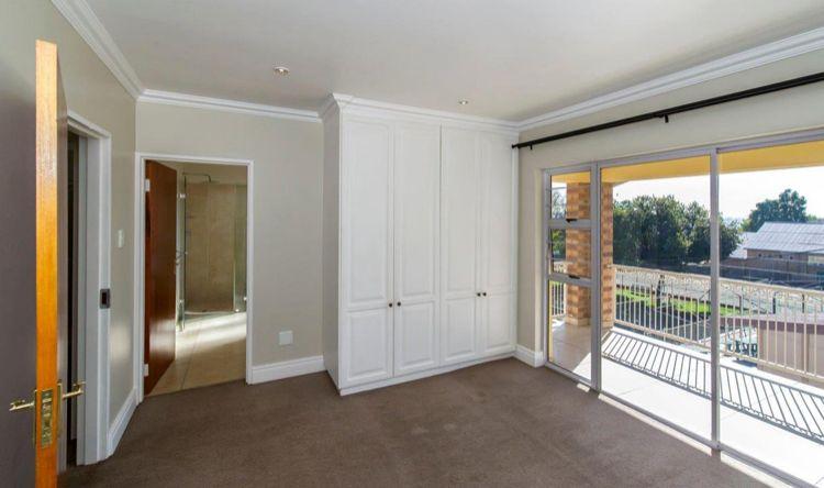 4 Bedroom Property for Sale in Kensington Gauteng