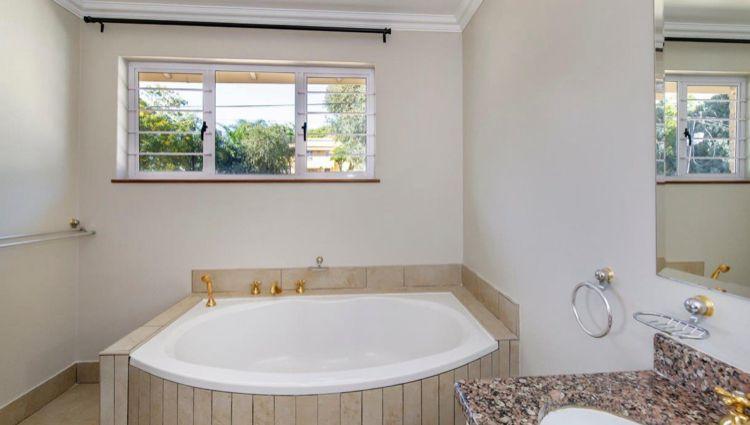 4 Bedroom Property for Sale in Kensington Gauteng
