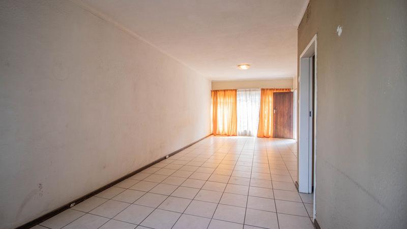 1 Bedroom Property for Sale in Eastleigh Ridge Gauteng