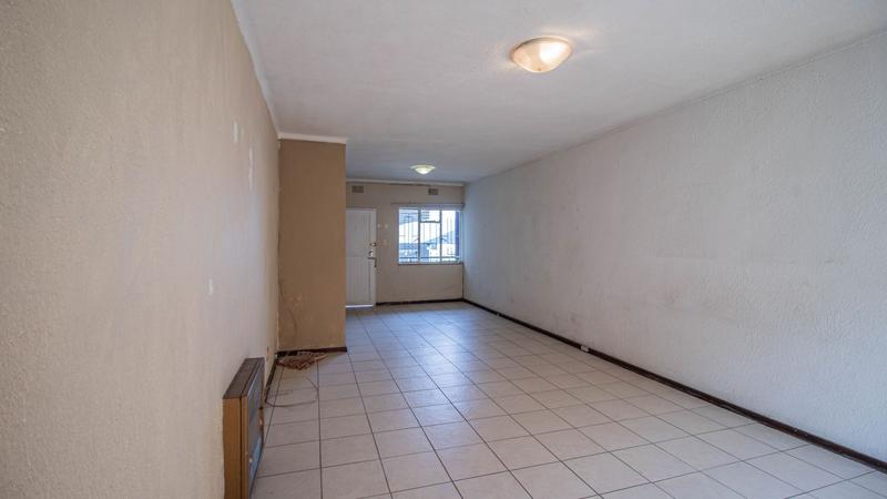 1 Bedroom Property for Sale in Eastleigh Ridge Gauteng