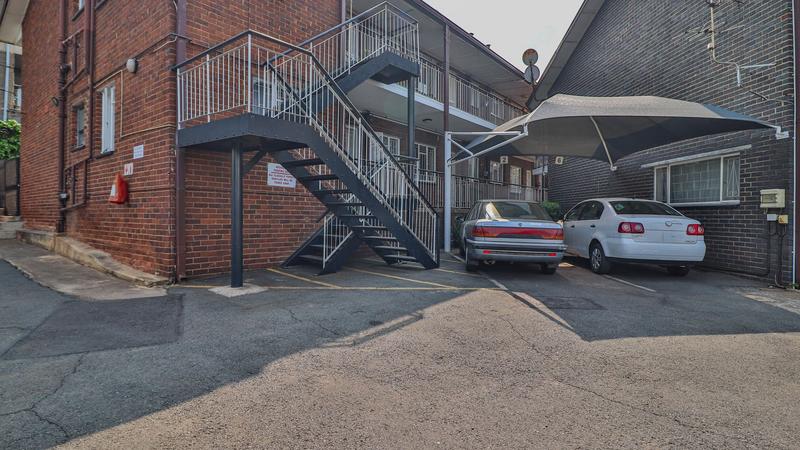 1 Bedroom Property for Sale in Eastleigh Ridge Gauteng