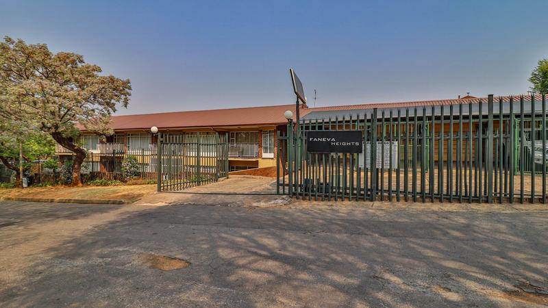 1 Bedroom Property for Sale in Eastleigh Ridge Gauteng