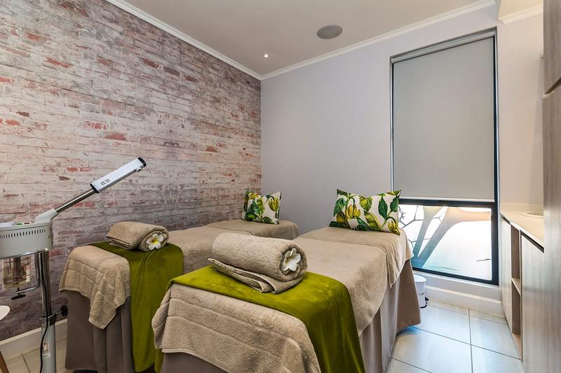 1 Bedroom Property for Sale in Waterfall Gauteng