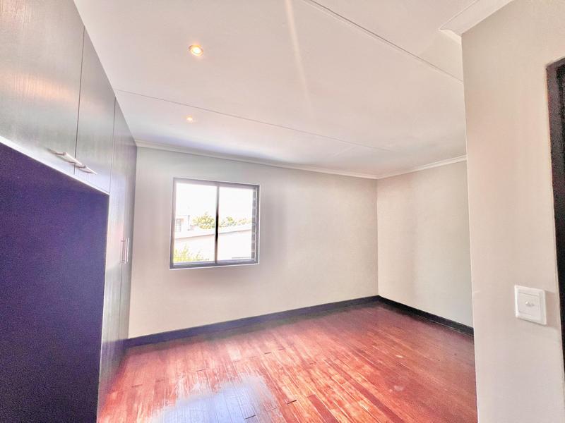 3 Bedroom Property for Sale in Cedar Creek Gauteng