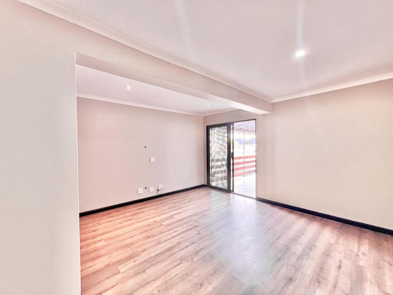 3 Bedroom Property for Sale in Cedar Creek Gauteng