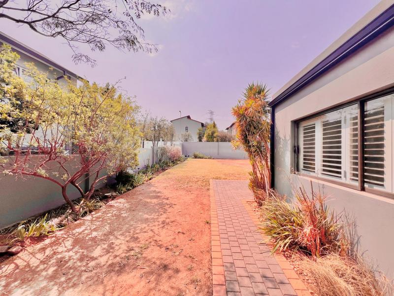 3 Bedroom Property for Sale in Cedar Creek Gauteng