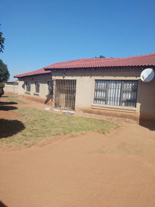 3 Bedroom Property for Sale in Buhle Park Gauteng
