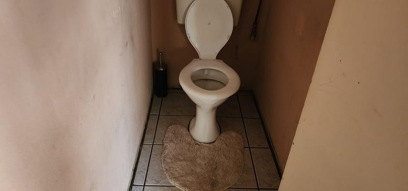 7 Bedroom Property for Sale in Maokeng Gauteng
