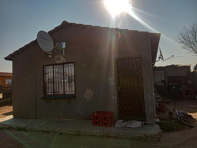 2 Bedroom Property for Sale in Duduza Gauteng
