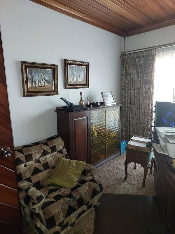 4 Bedroom Property for Sale in Kenleaf Gauteng