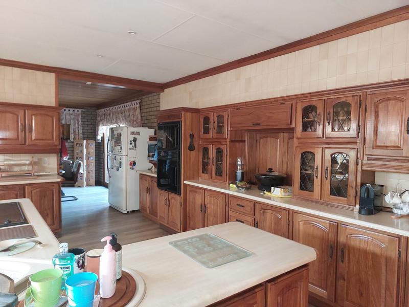 4 Bedroom Property for Sale in Kenleaf Gauteng