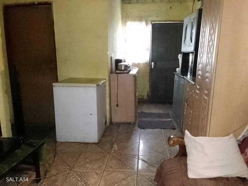 2 Bedroom Property for Sale in Masetjhaba View Gauteng
