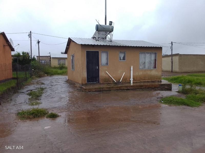 2 Bedroom Property for Sale in Masetjhaba View Gauteng