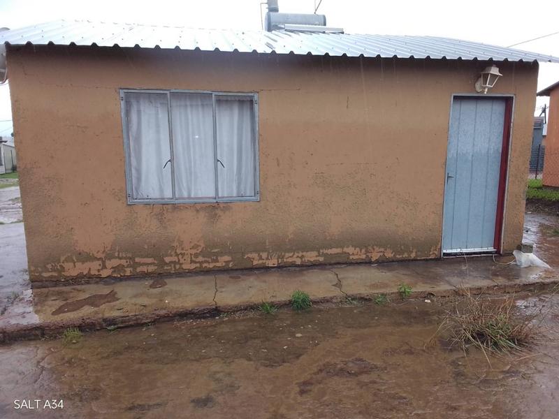 2 Bedroom Property for Sale in Masetjhaba View Gauteng