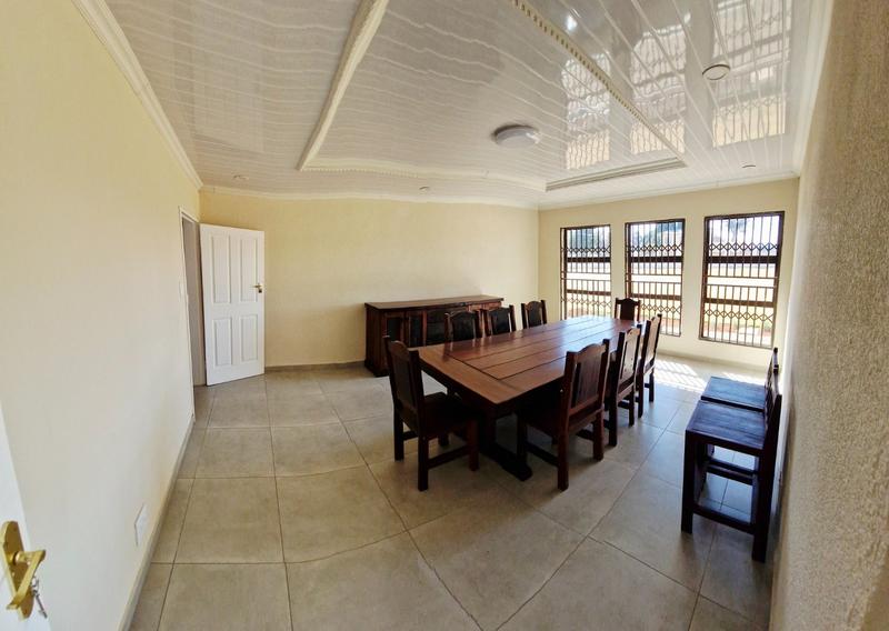 7 Bedroom Property for Sale in Sonneveld Gauteng