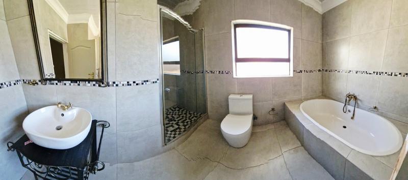 7 Bedroom Property for Sale in Sonneveld Gauteng