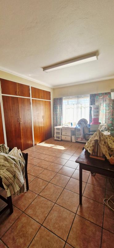8 Bedroom Property for Sale in Sunward Park Gauteng