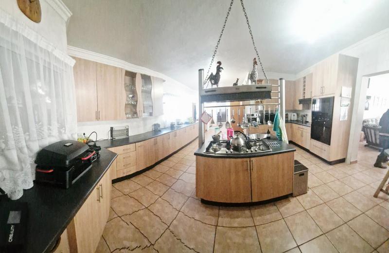 8 Bedroom Property for Sale in Sunward Park Gauteng
