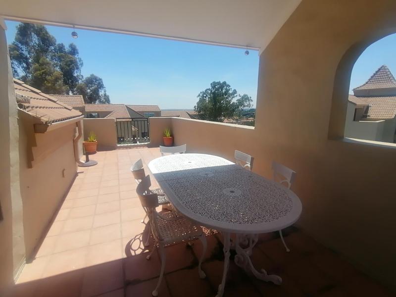 To Let 2 Bedroom Property for Rent in Morningside Gauteng