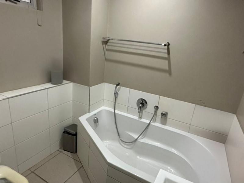To Let 2 Bedroom Property for Rent in Monument Park Gauteng