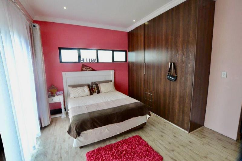 To Let 4 Bedroom Property for Rent in Copperleaf Estate Gauteng