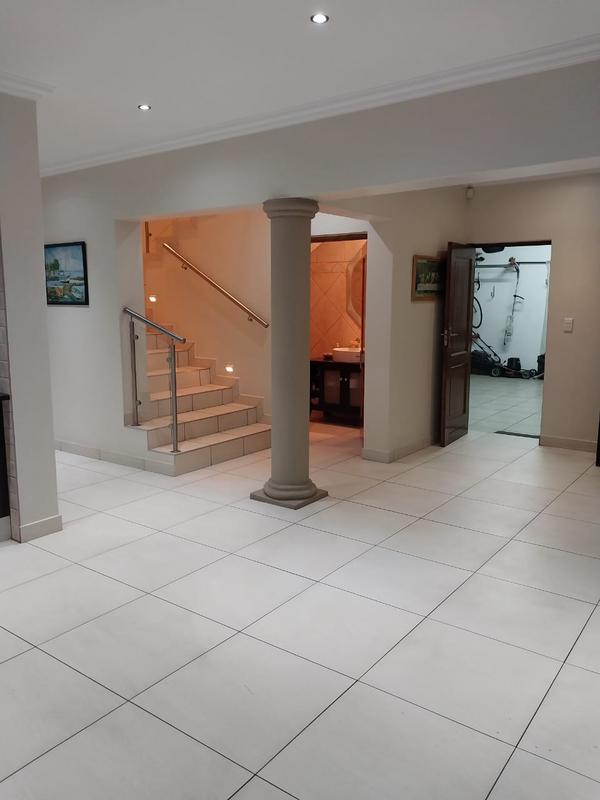 3 Bedroom Property for Sale in Sonneveld Gauteng