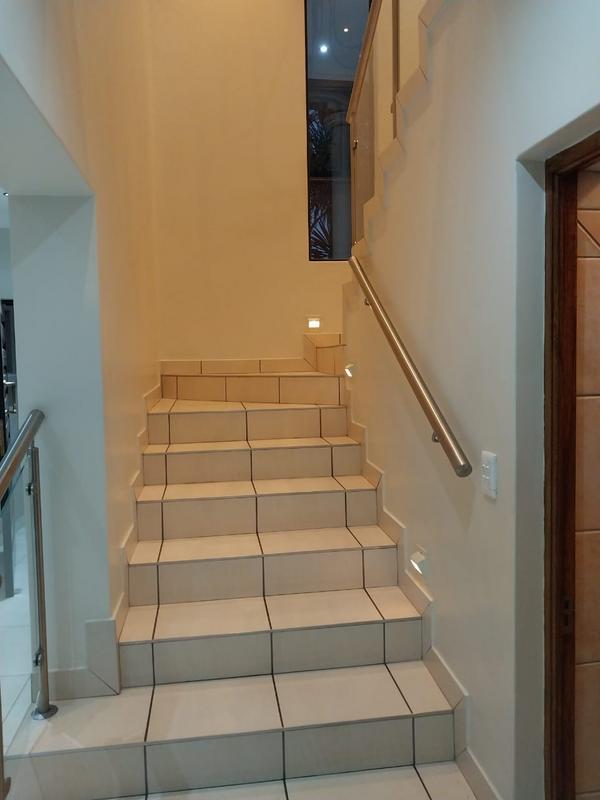 3 Bedroom Property for Sale in Sonneveld Gauteng