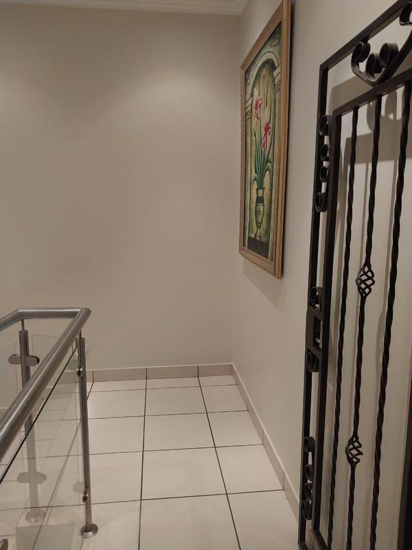 3 Bedroom Property for Sale in Sonneveld Gauteng