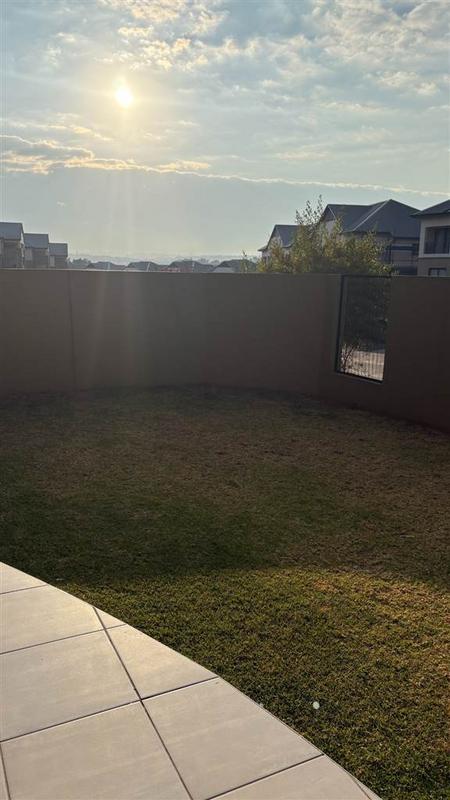 To Let 3 Bedroom Property for Rent in Waterfall Gauteng