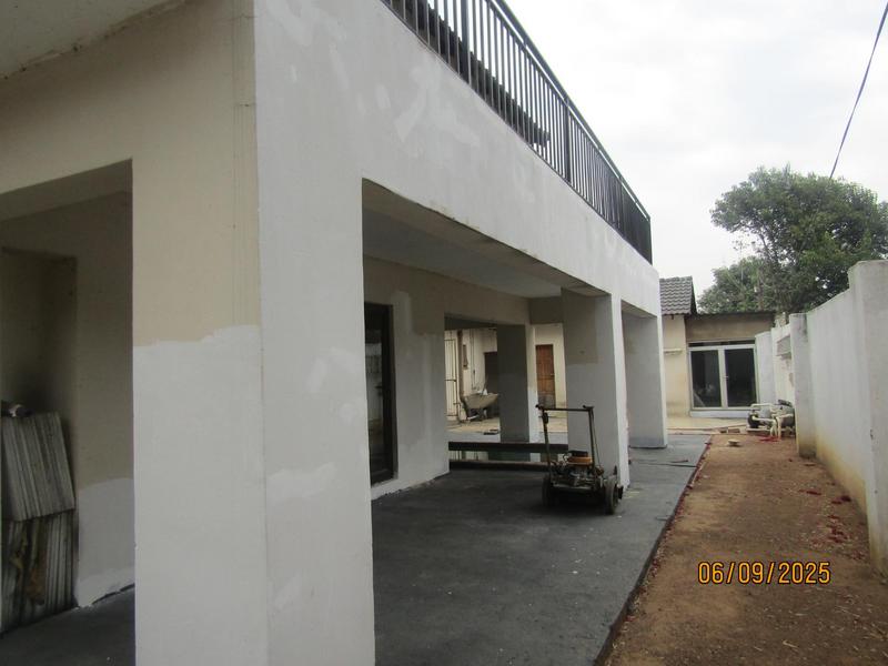 7 Bedroom Property for Sale in Sunward Park Gauteng