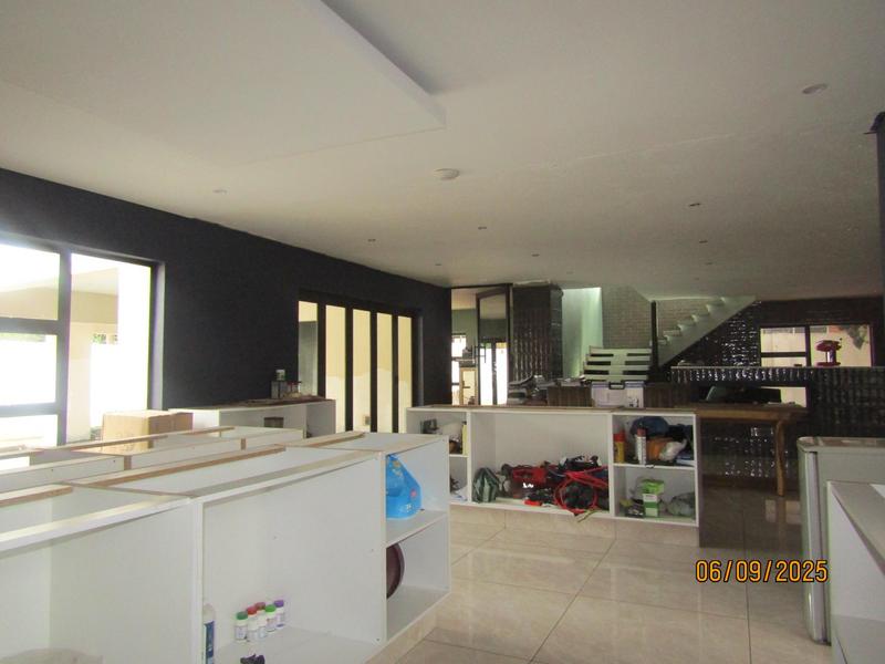 7 Bedroom Property for Sale in Sunward Park Gauteng