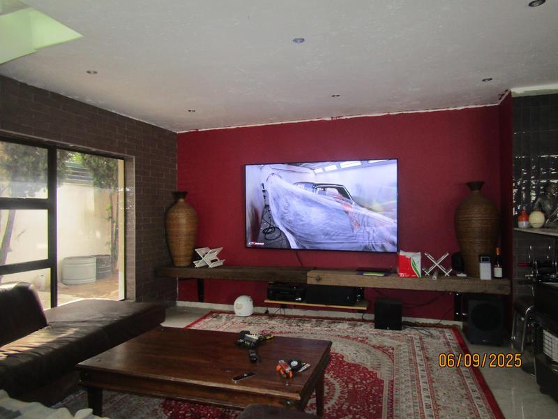7 Bedroom Property for Sale in Sunward Park Gauteng