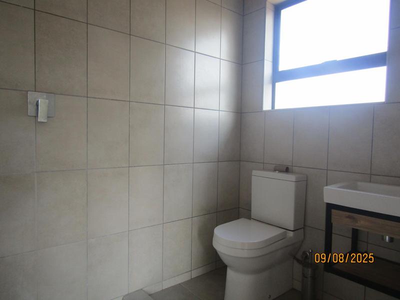 7 Bedroom Property for Sale in Sunward Park Gauteng