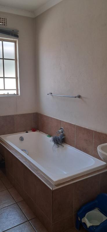 3 Bedroom Property for Sale in Sky City Gauteng