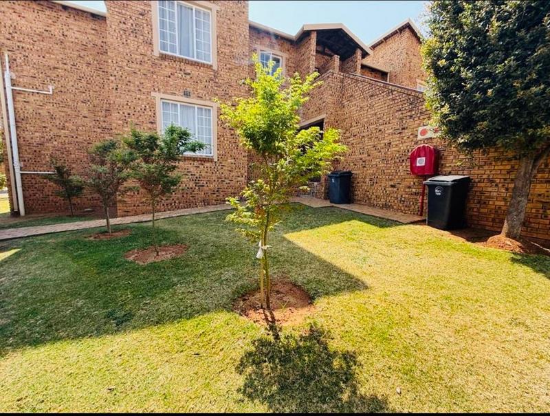 3 Bedroom Property for Sale in Strubensvallei Gauteng