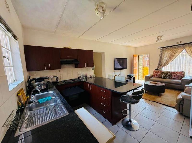 3 Bedroom Property for Sale in Strubensvallei Gauteng