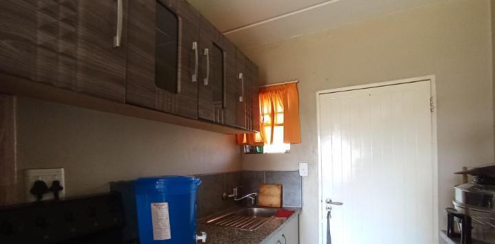 2 Bedroom Property for Sale in Fleurhof Gauteng
