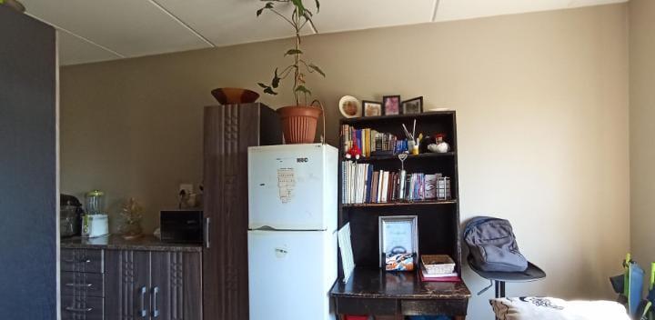 2 Bedroom Property for Sale in Fleurhof Gauteng
