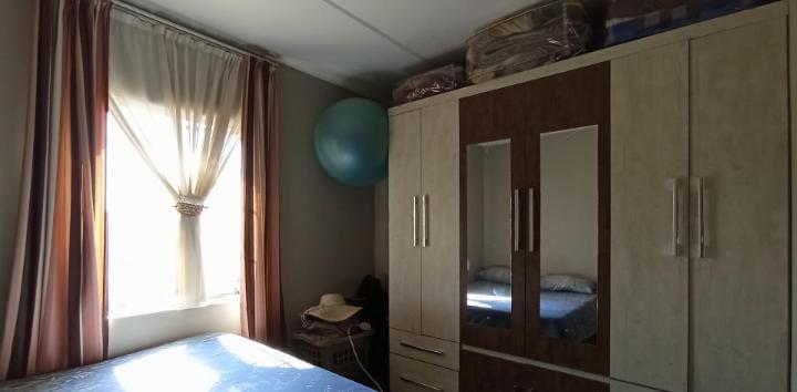 2 Bedroom Property for Sale in Fleurhof Gauteng