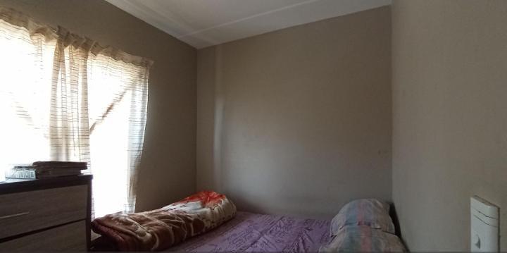 2 Bedroom Property for Sale in Fleurhof Gauteng