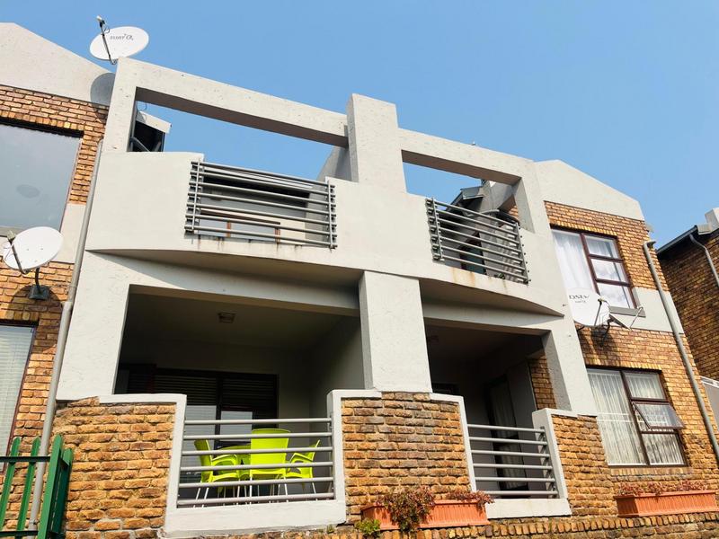 1 Bedroom Property for Sale in Bassonia Gauteng