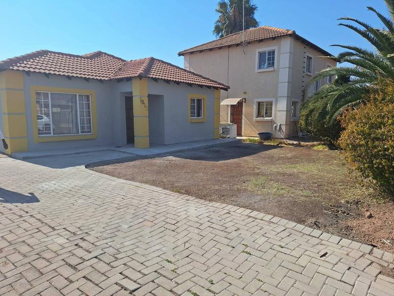 3 Bedroom Property for Sale in Rosslyn Gauteng