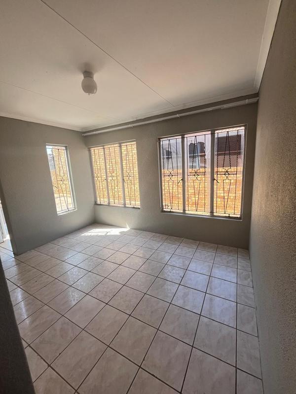 3 Bedroom Property for Sale in Soshanguve UU Gauteng