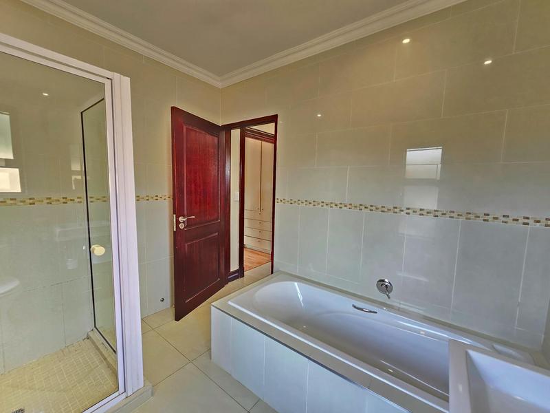 To Let 4 Bedroom Property for Rent in Poortview Gauteng