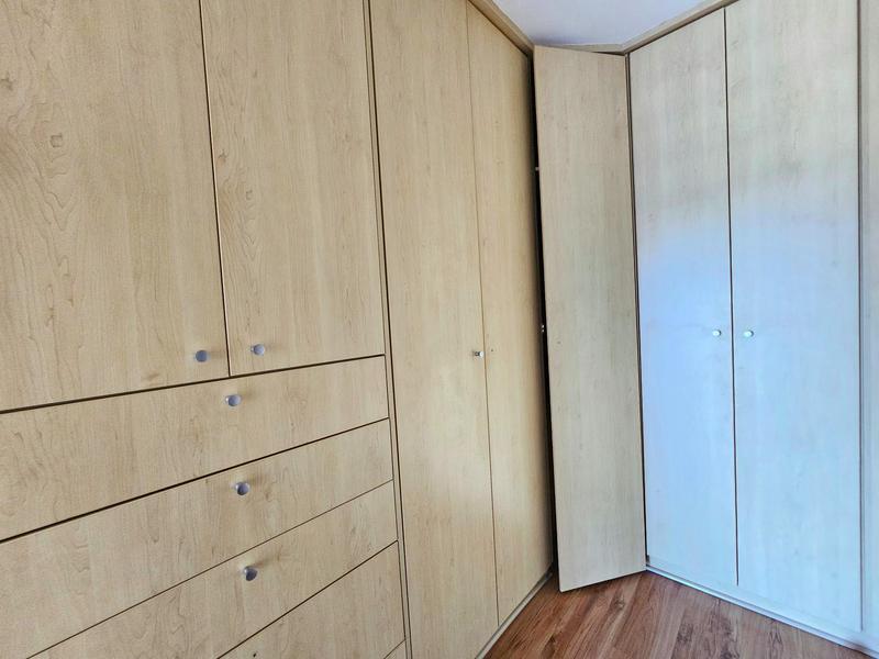 To Let 4 Bedroom Property for Rent in Poortview Gauteng