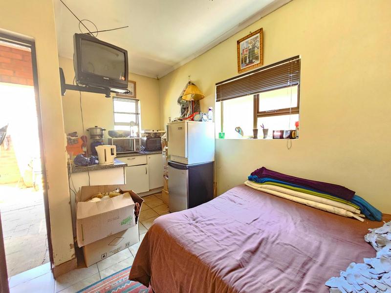 To Let 4 Bedroom Property for Rent in Poortview Gauteng