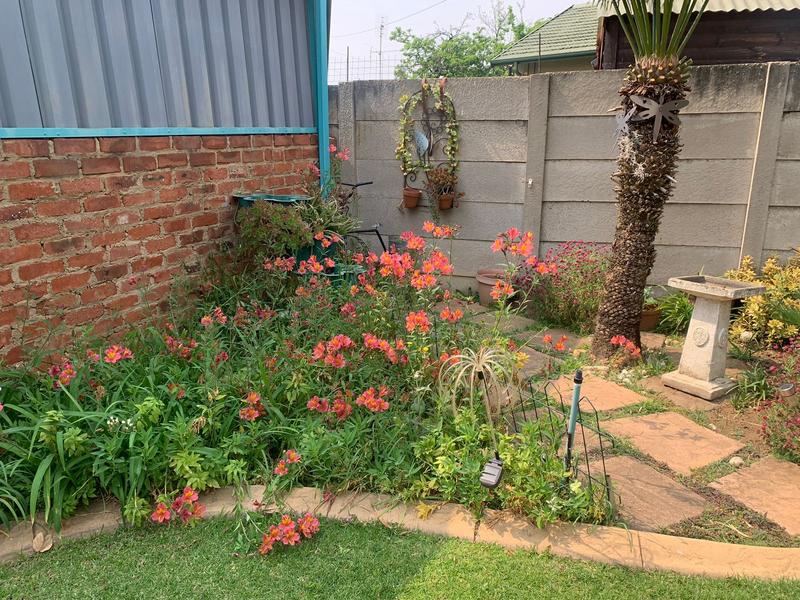 4 Bedroom Property for Sale in Birchleigh Gauteng