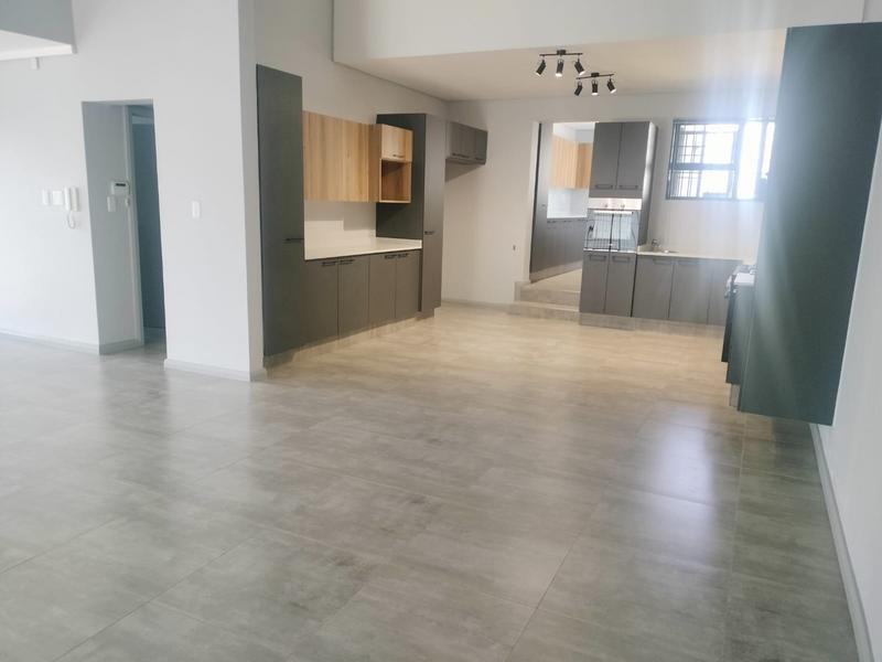 4 Bedroom Property for Sale in Ashlea Gardens Gauteng